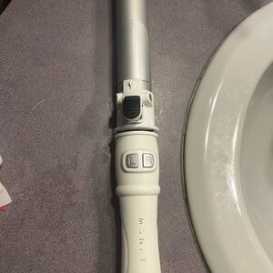 Monat automatic rotating Hair Curler